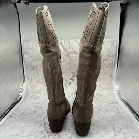 Francesca's, Tan Over the Knee Boots with Faux Suede and Chunky Heel. Size 10. - Picture 3 of 7
